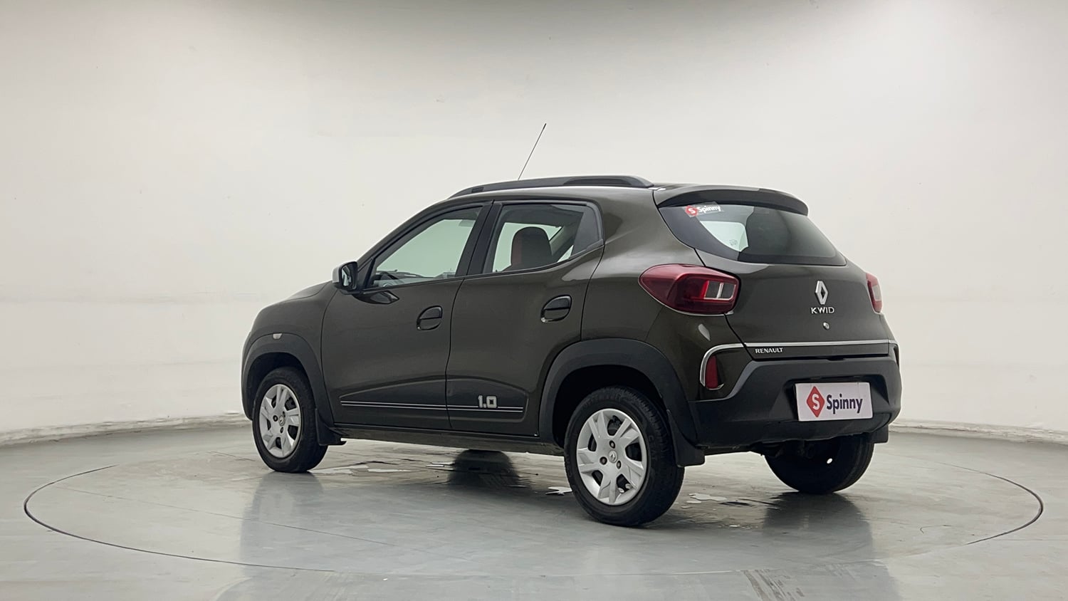 Used 2023 Renault Kwid RXT 1.0 Petrol Manual exterior LEFT REAR CORNER VIEW
