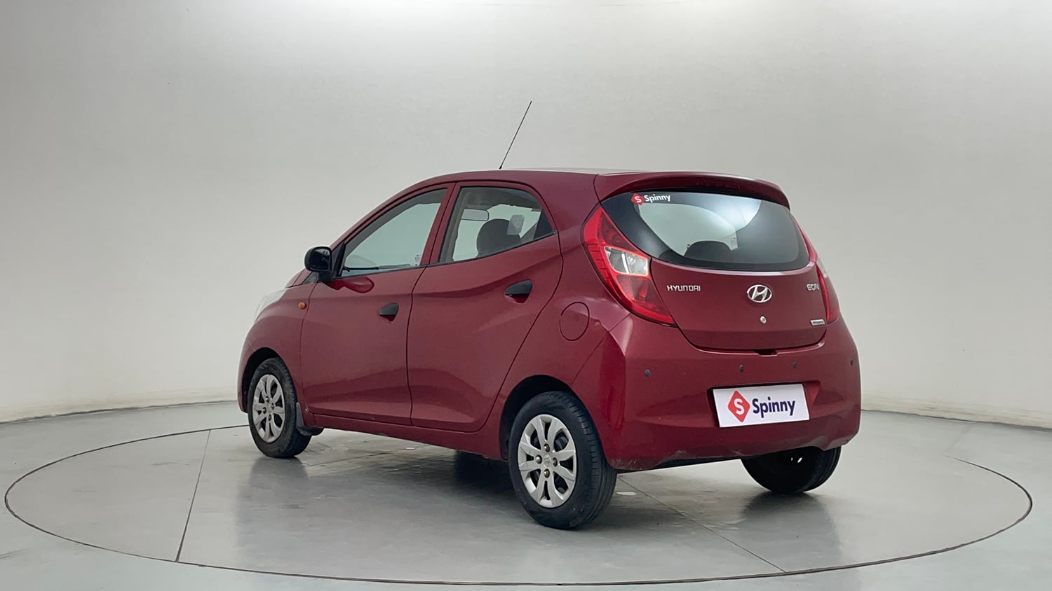 Used 2016 Hyundai Eon Magna + Petrol Manual exterior LEFT REAR CORNER VIEW