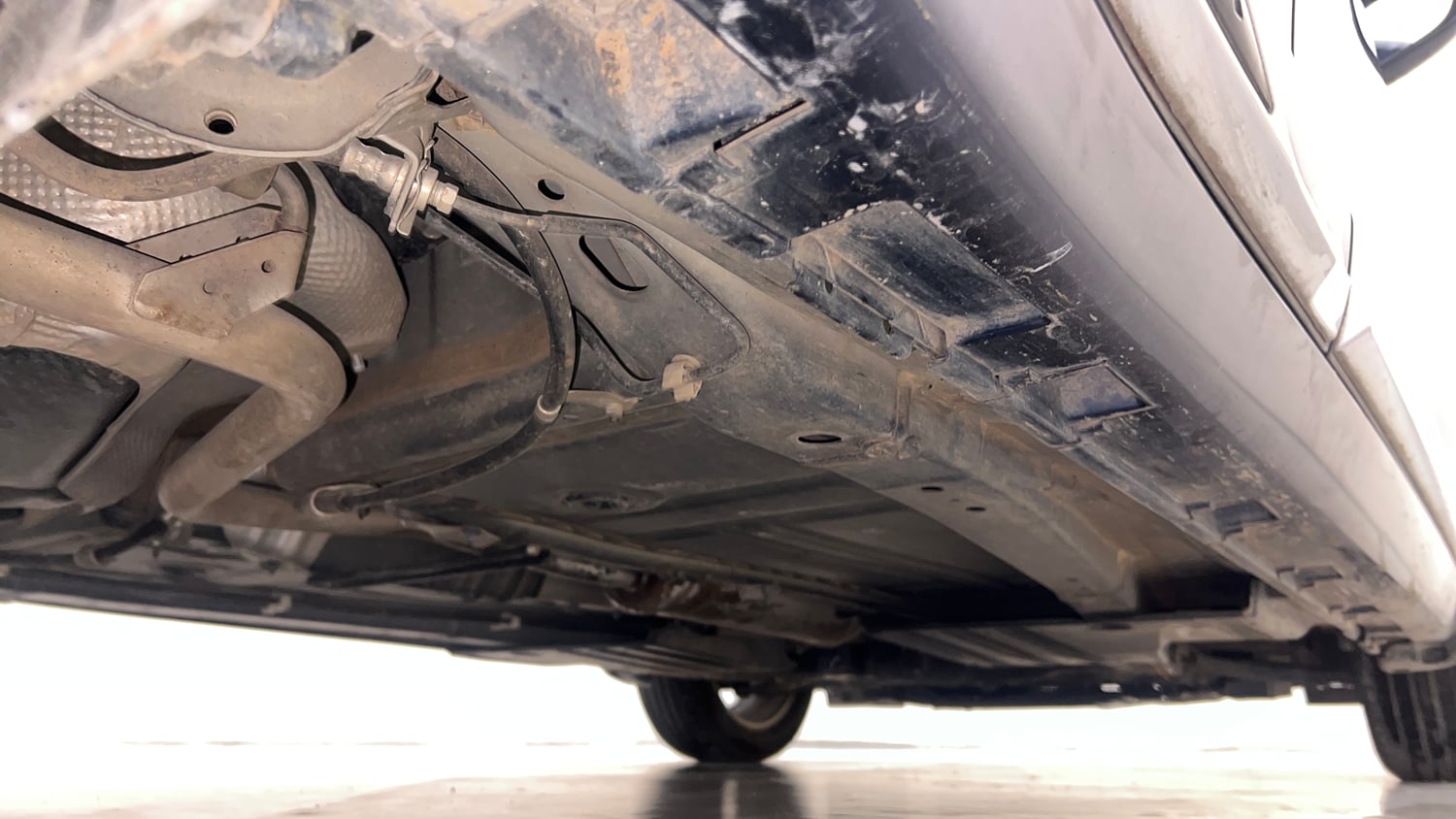 Used 2022 Toyota Glanza G Petrol Manual extra REAR RIGHT UNDERBODY VIEW