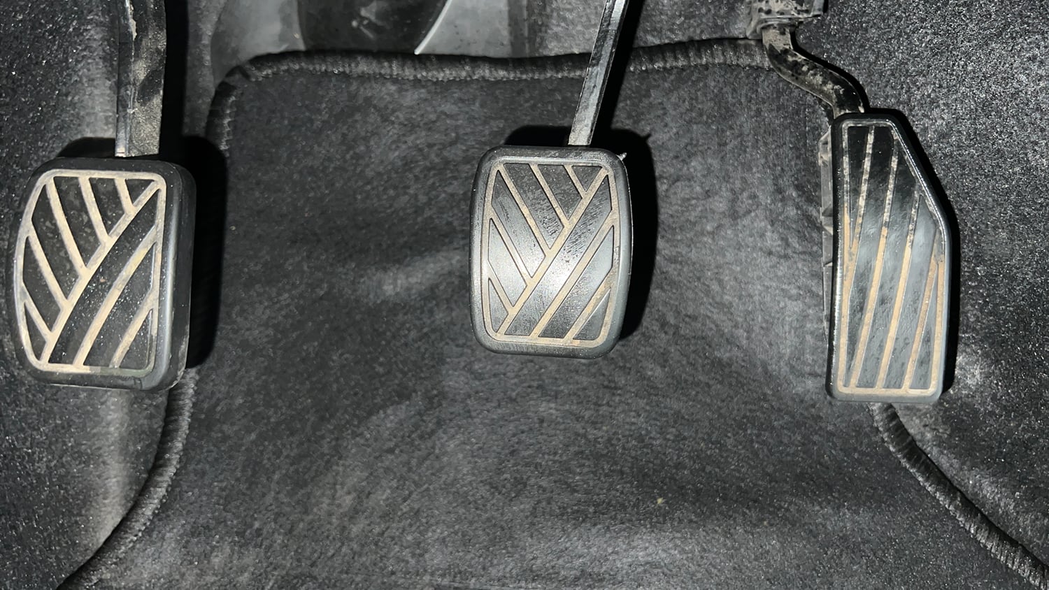 Used 2023 Maruti Suzuki Ignis Zeta 1.2 MT Petrol Manual interior PEDALS VIEW