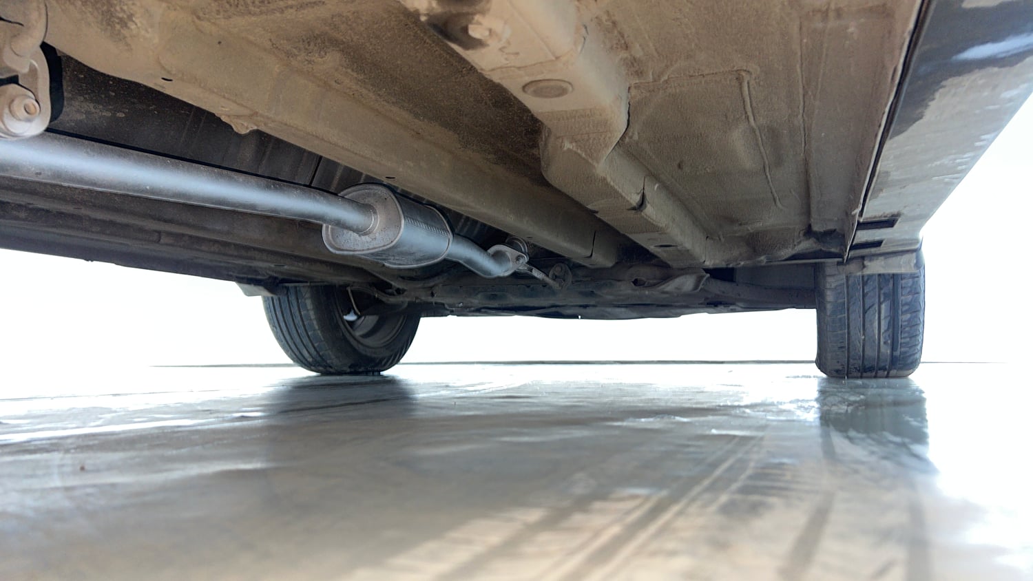 Used 2019 Hyundai Creta SX 1.6 AT Petrol Petrol Automatic extra REAR RIGHT UNDERBODY VIEW