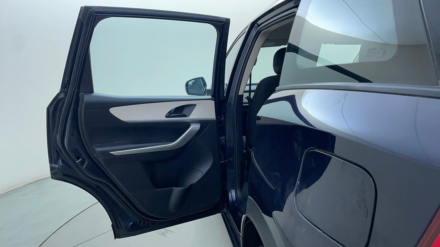 Used 2022 Mahindra XUV700 AX 3 Petrol MT 5 STR Petrol Manual interior LEFT REAR DOOR OPEN VIEW