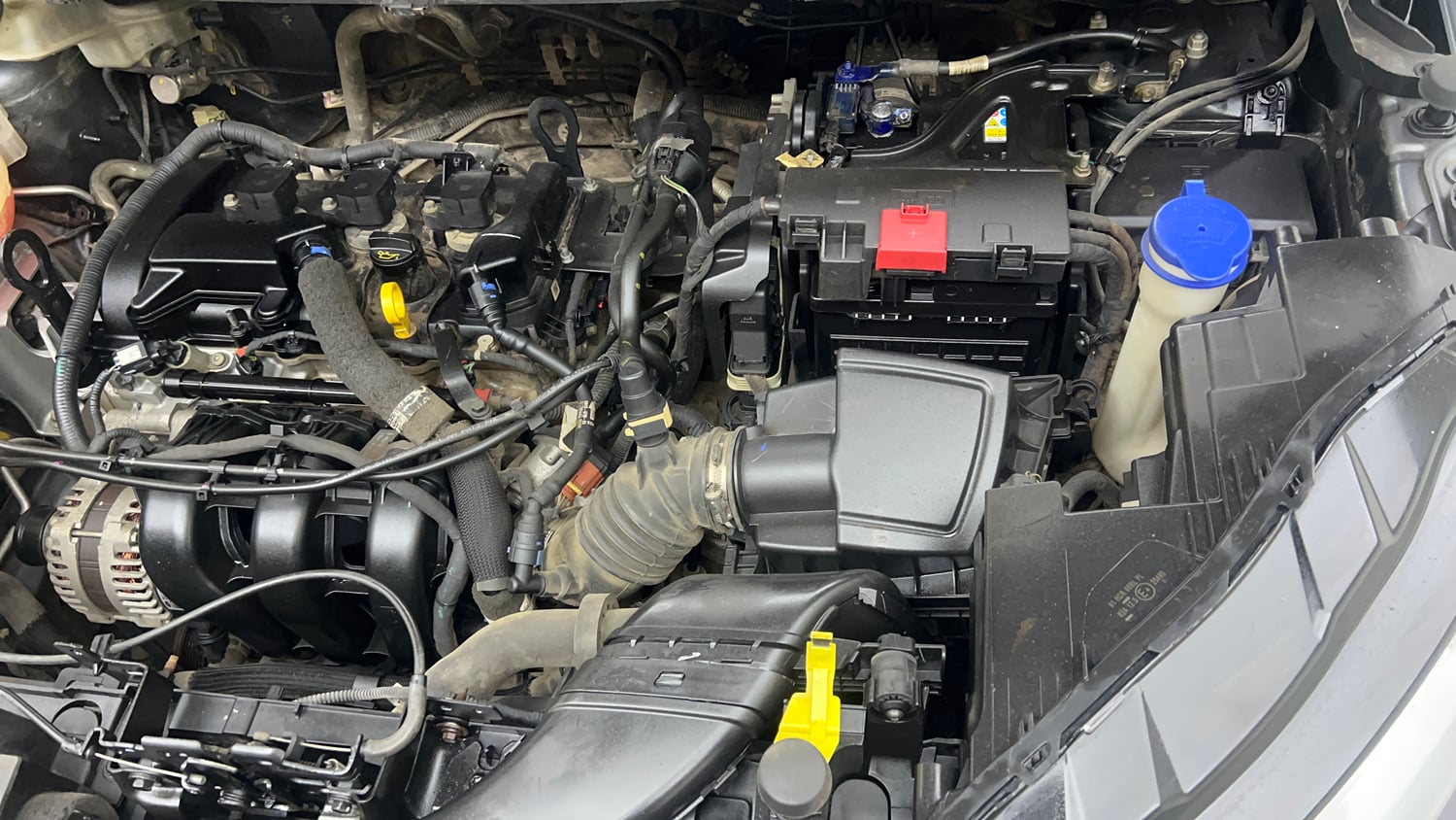 Used 2019 Ford EcoSport Titanium + 1.5L Ti-VCT AT Petrol Automatic engine ENGINE LEFT SIDE VIEW