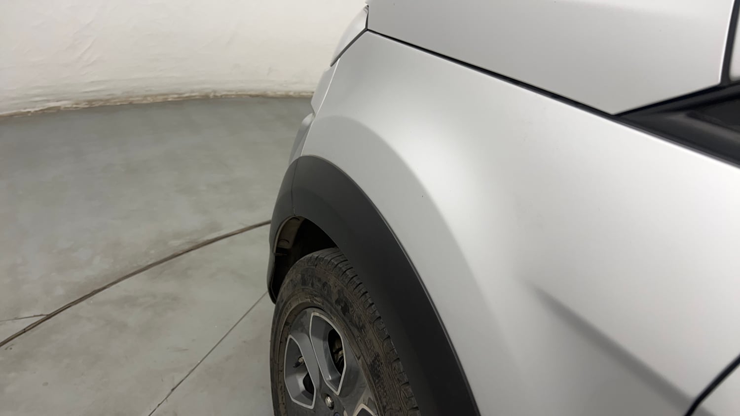 Used 2021 Ford EcoSport Titanium Plus 1.5L Ti-VCT AT Petrol Automatic dents MINOR SCRATCH