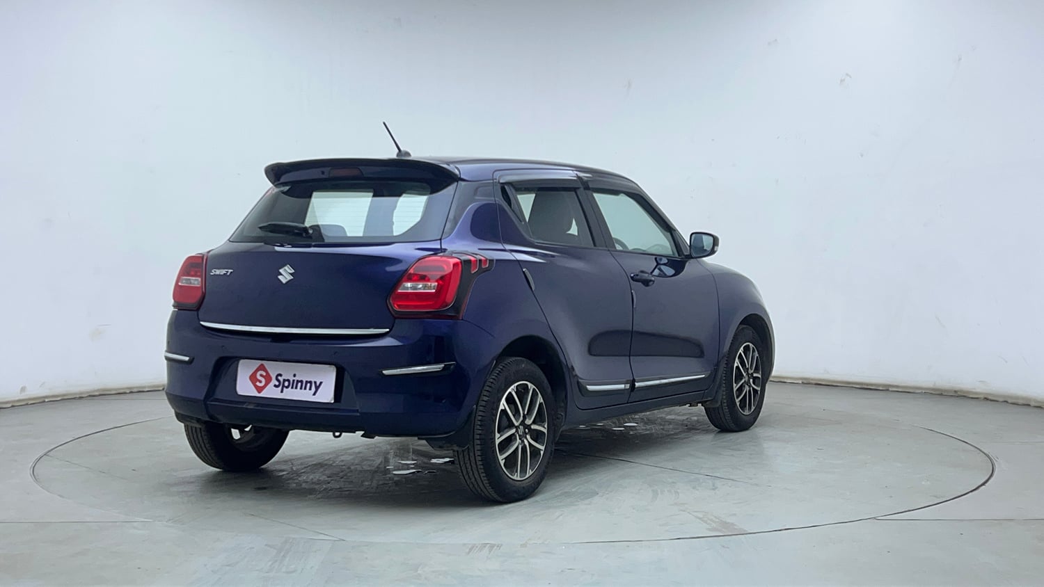 Used 2019 Maruti Suzuki Swift ZXi Plus AMT Petrol Automatic exterior RIGHT REAR CORNER VIEW
