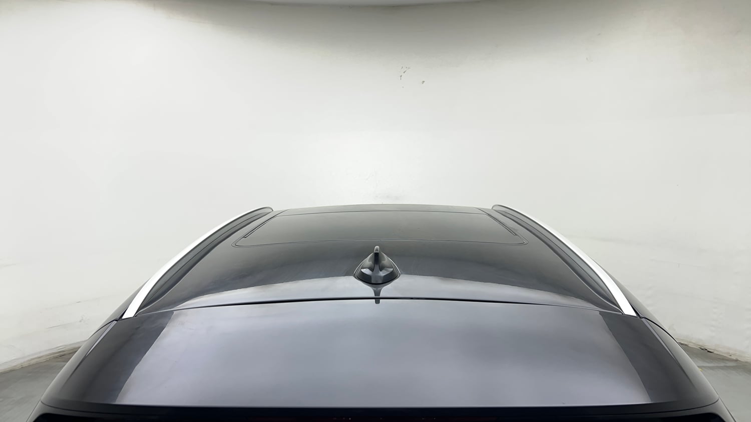Used 2021 BMW X1 sDrive20i xLine Petrol Automatic exterior EXTERIOR ROOF VIEW