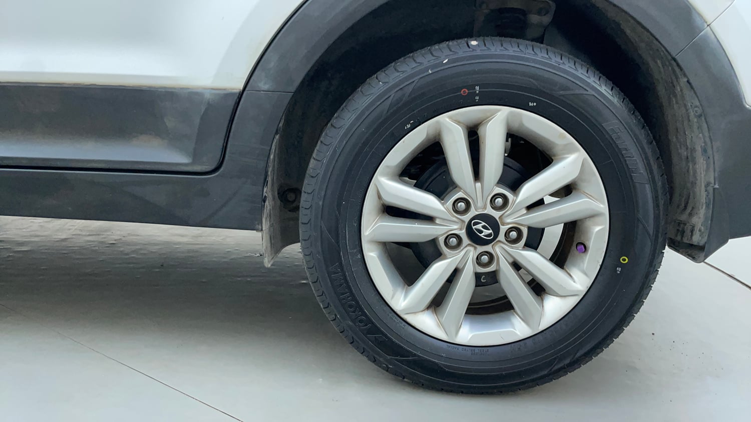 Used 2017 Hyundai Creta 1.6 SX Plus Petrol Petrol Manual tyres LEFT REAR TYRE RIM VIEW