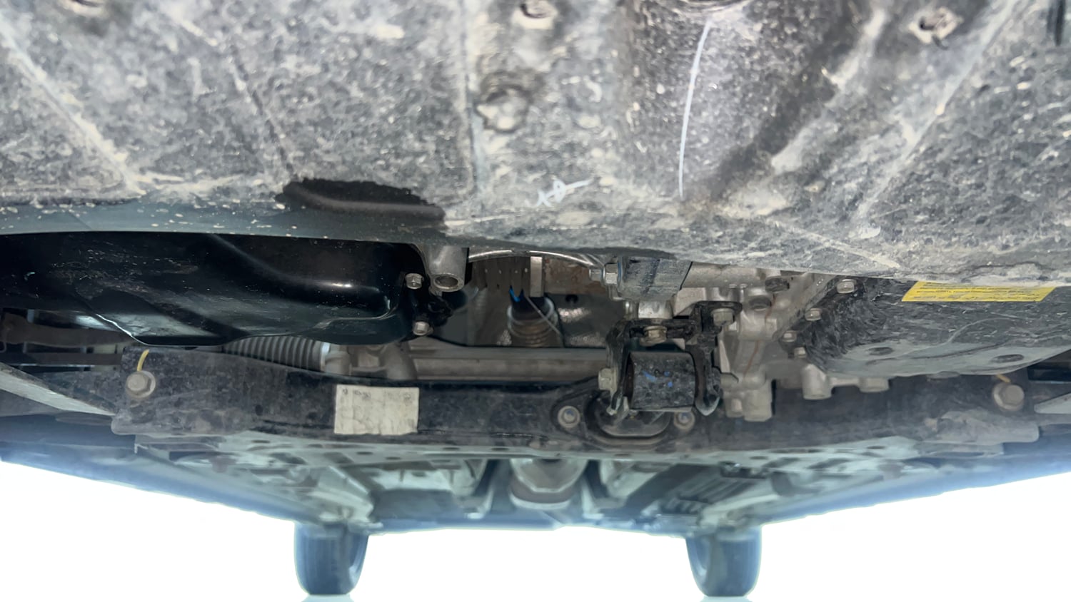 Used 2024 Hyundai i20 Sportz (O) 1.2 IVT Petrol Automatic extra FRONT LEFT UNDERBODY VIEW
