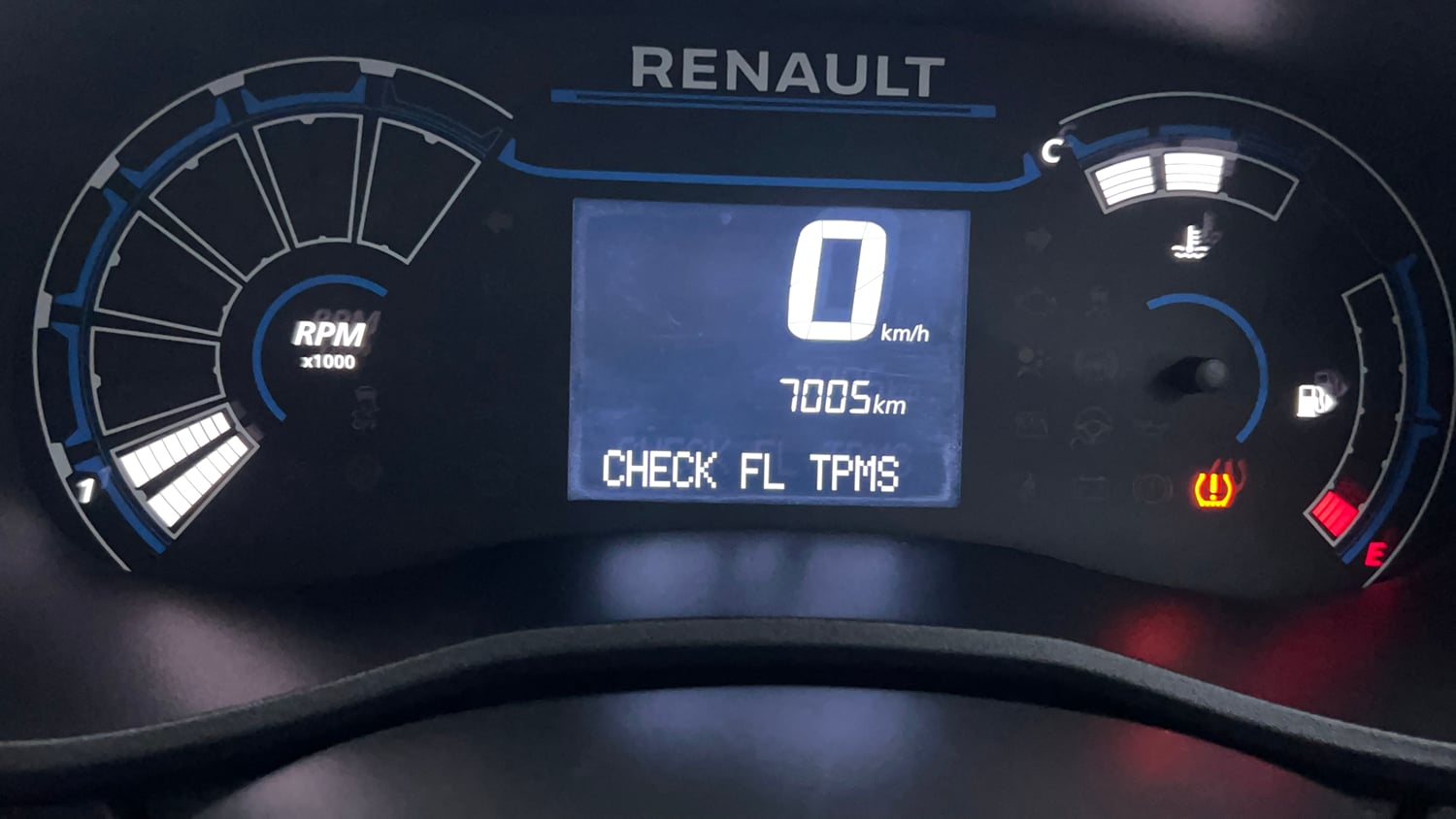 Used 2024 Renault Kwid CLIMBER 1.0 MT Petrol Manual interior CLUSTERMETER VIEW