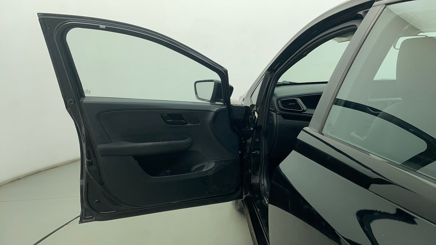 Used 2022 Tata Altroz XZ Plus Petrol Dark Edition Petrol Manual interior LEFT FRONT DOOR OPEN VIEW