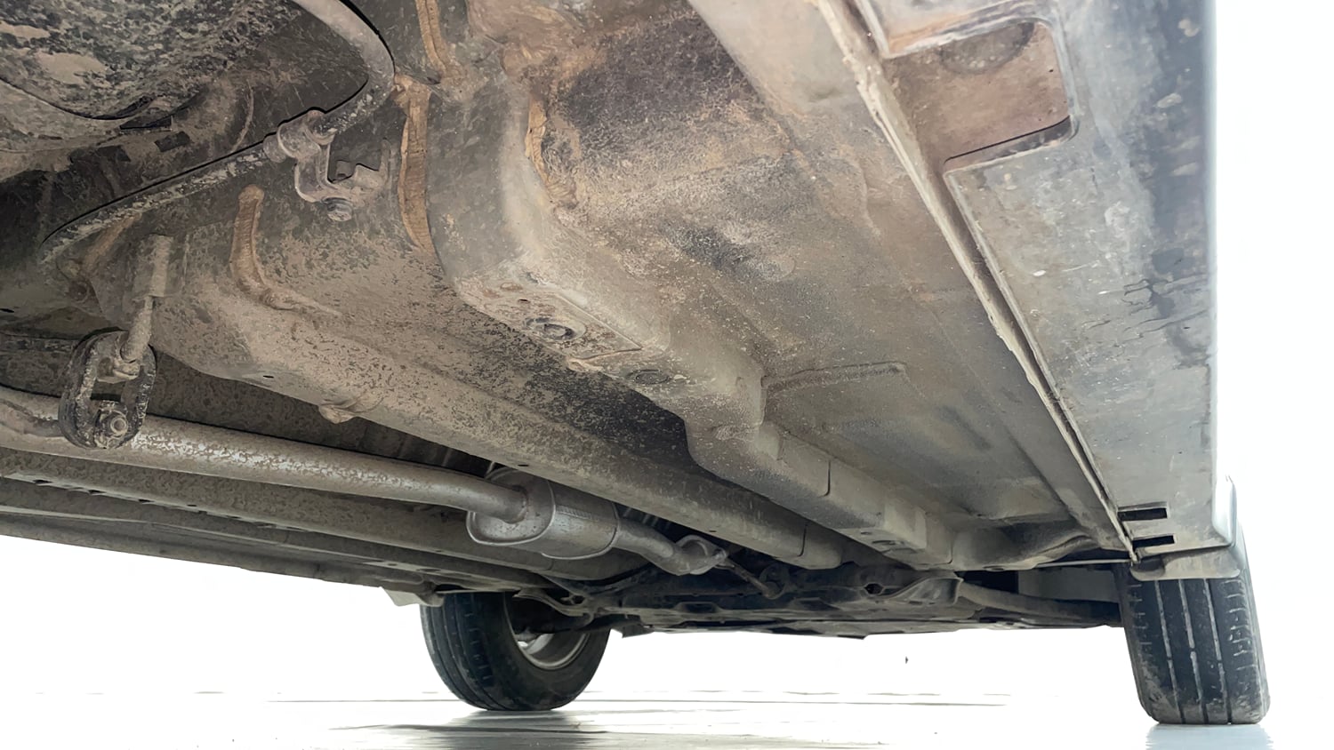 Used 2017 Hyundai Creta 1.6 SX Plus Petrol Petrol Manual extra REAR RIGHT UNDERBODY VIEW