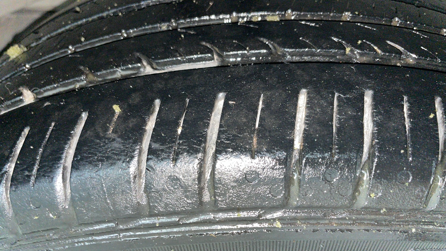 Used 2017 Maruti Suzuki Ciaz Alpha 1.4 MT Petrol Manual tyres RIGHT REAR TYRE TREAD VIEW