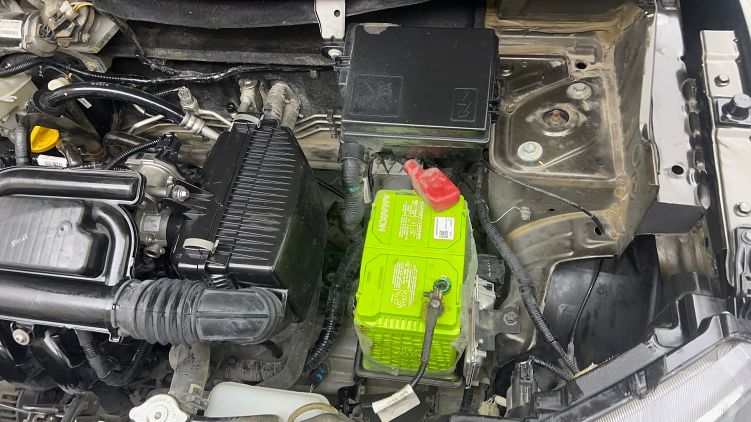 Used 2023 Renault Kwid RXT 1.0 Petrol Manual engine ENGINE LEFT SIDE VIEW