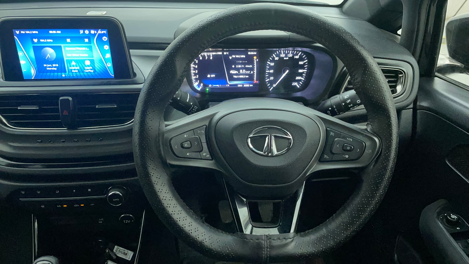 Used 2022 Tata Altroz XZ Plus Petrol Dark Edition Petrol Manual interior STEERING VIEW