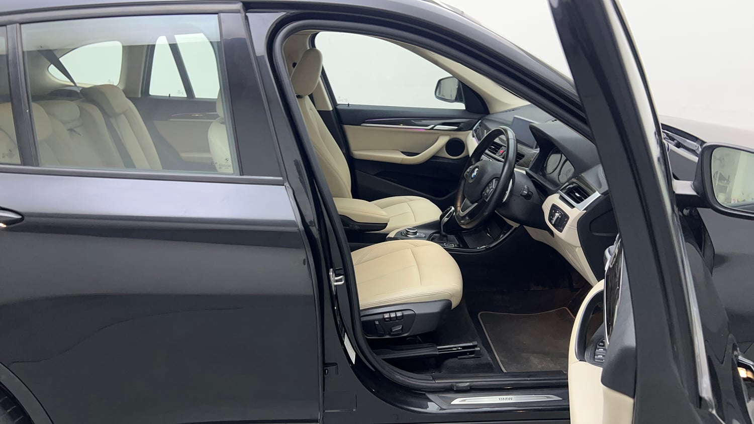 Used 2021 BMW X1 sDrive20i xLine Petrol Automatic interior RIGHT SIDE FRONT DOOR CABIN VIEW