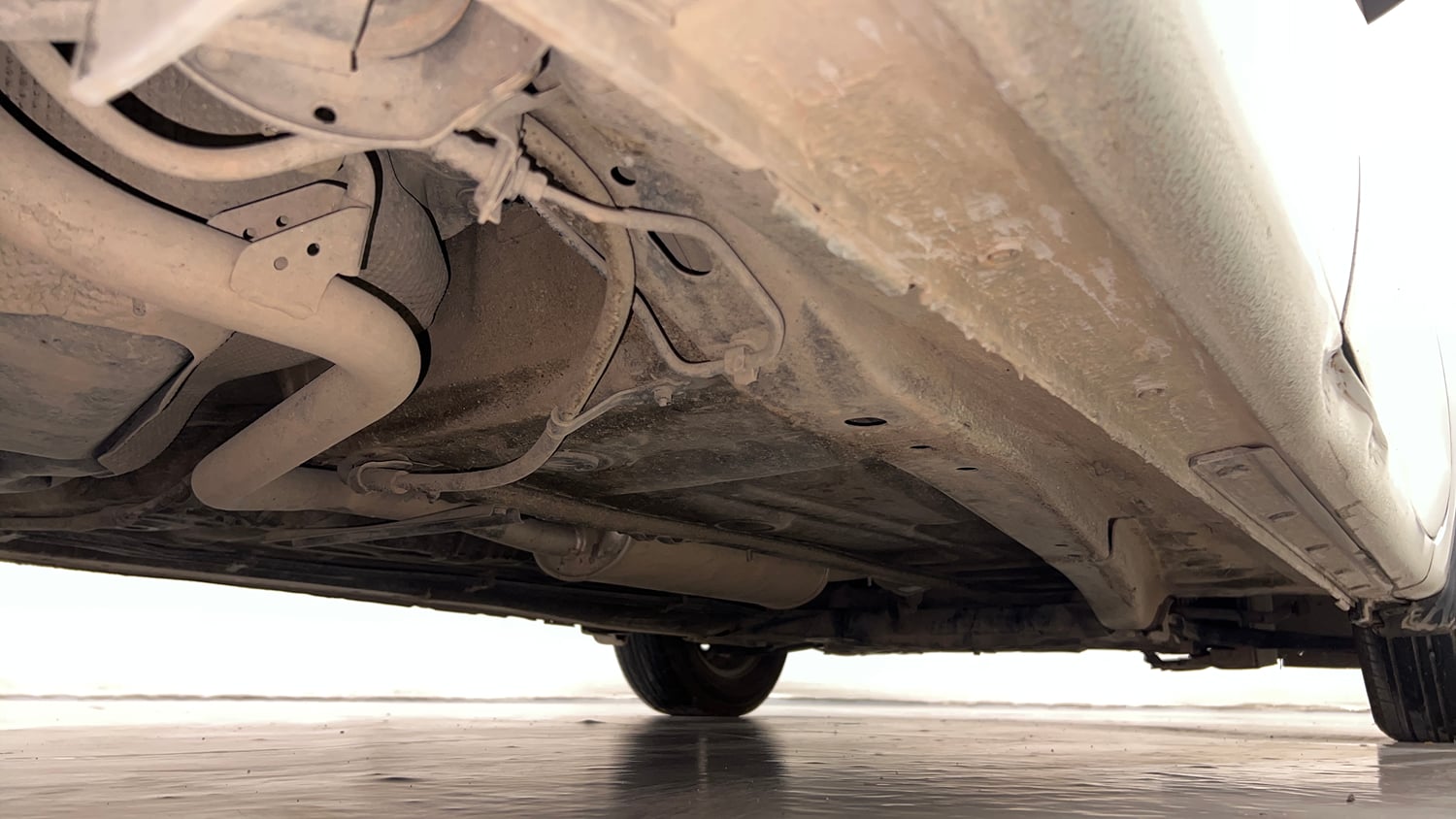 Used 2017 Maruti Suzuki Dzire VDi AMT Diesel Automatic extra REAR RIGHT UNDERBODY VIEW