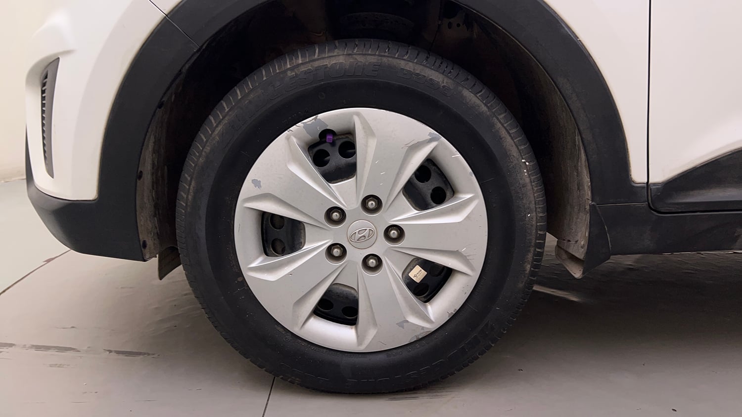Used 2016 Hyundai Creta 1.6 Base Petrol Petrol Manual tyres LEFT FRONT TYRE RIM VIEW