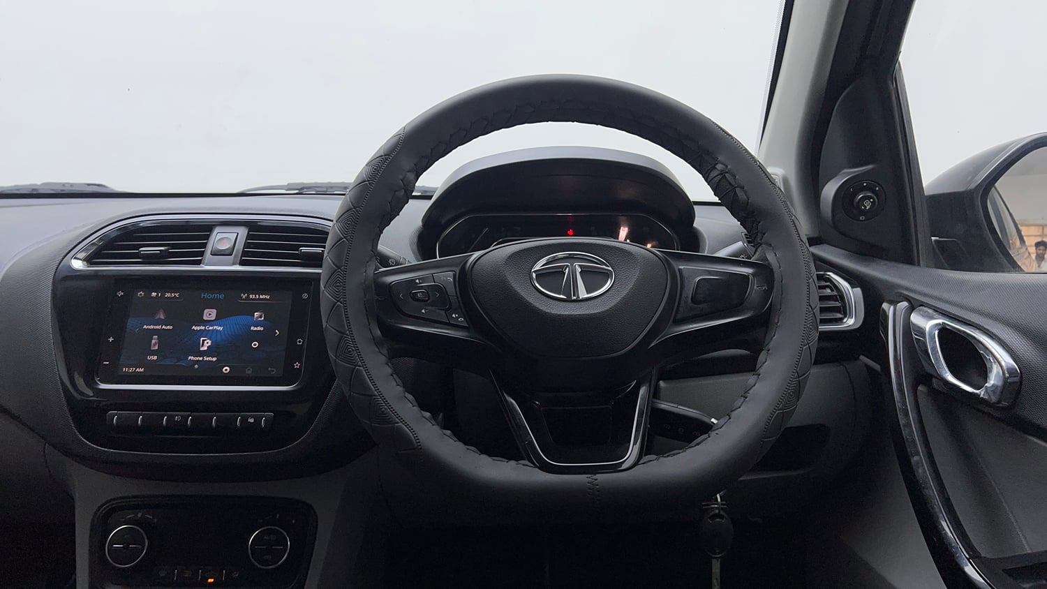 Used 2020 Tata Tiago XZ Plus Petrol Manual interior STEERING VIEW