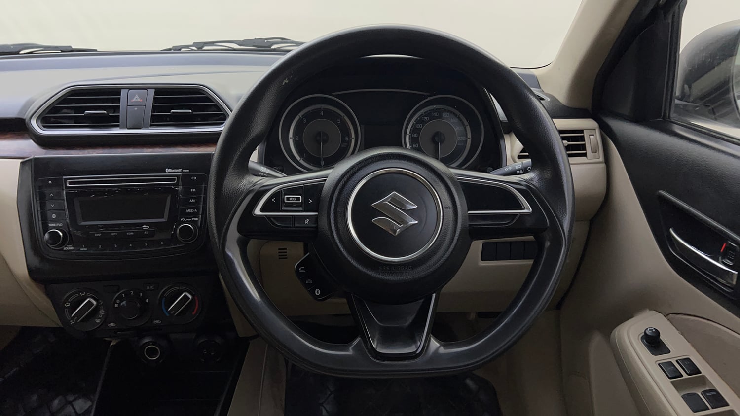 Used 2017 Maruti Suzuki Dzire VDi AMT Diesel Automatic top_features Steering mounted controls