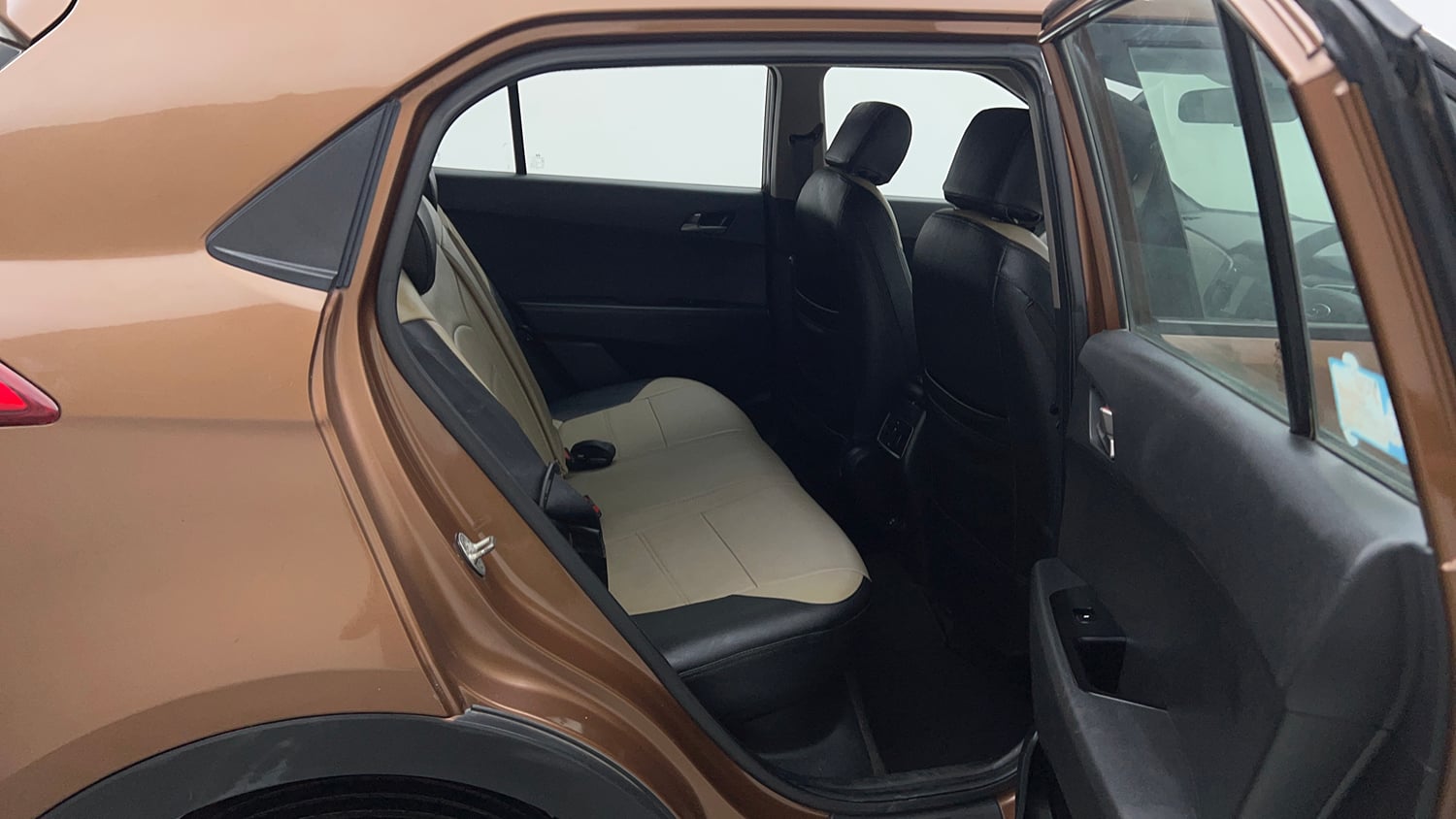 Used 2017 Hyundai Creta SX Plus 1.6  Petrol Petrol Manual interior RIGHT SIDE REAR DOOR CABIN VIEW