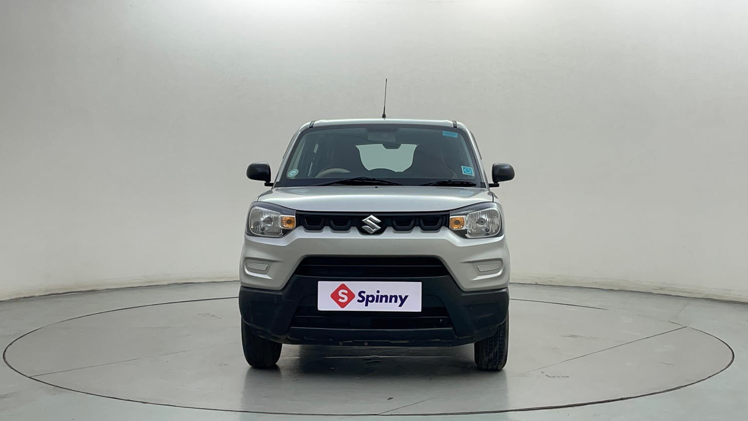 Used 2022 Maruti Suzuki S-Presso VXi (O) AMT Petrol Automatic exterior FRONT VIEW