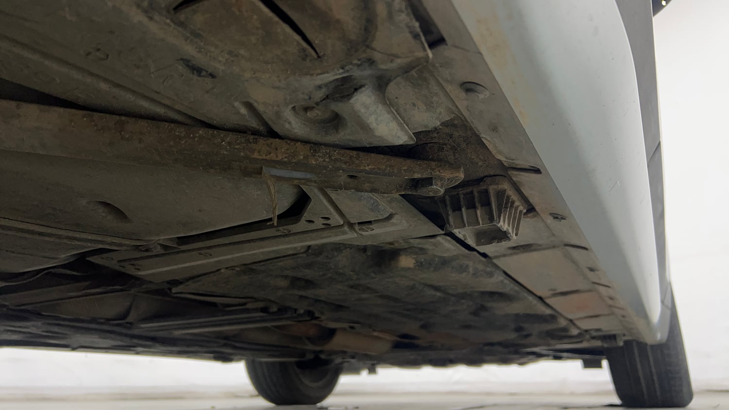Used 2021 BMW X1 sDrive20i xLine Petrol Automatic extra REAR RIGHT UNDERBODY VIEW