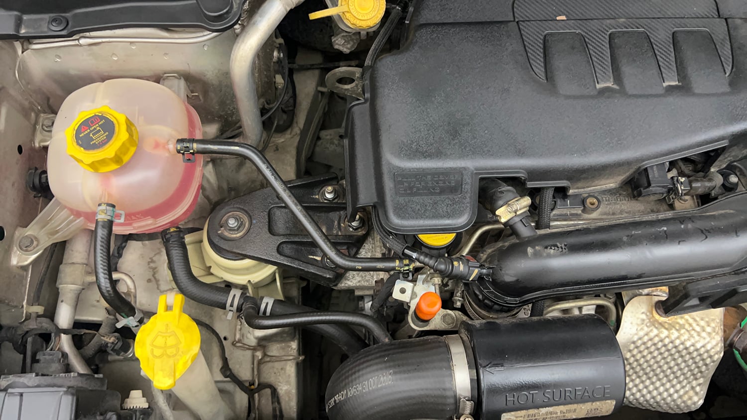 Used 2019 Mahindra XUV 300 1.2 W8 (O) Petrol Manual engine ENGINE RIGHT SIDE VIEW
