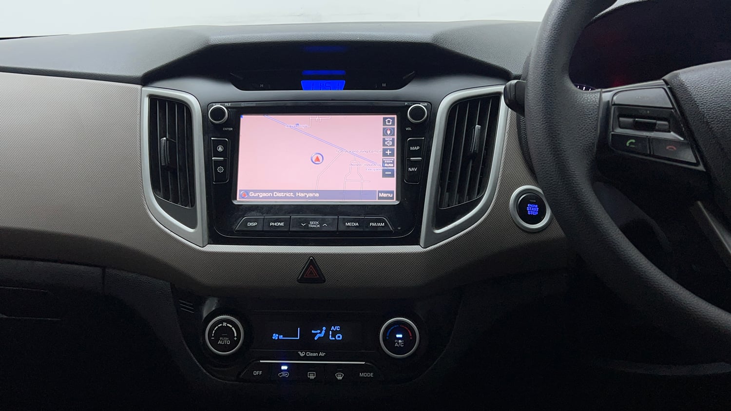 Used 2017 Hyundai Creta SX Plus 1.6  Petrol Petrol Manual interior MUSIC SYSTEM & AC CONTROL VIEW
