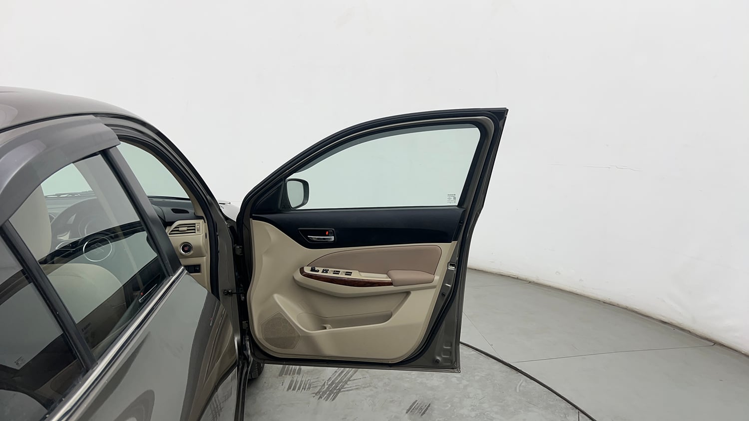 Used 2018 Maruti Suzuki Dzire ZXi Petrol Manual interior RIGHT FRONT DOOR OPEN VIEW