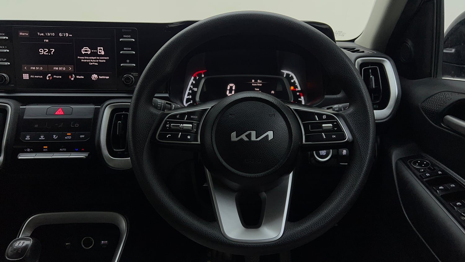 Used 2024 Kia Sonet HTK Plus 1.2 Petrol MT Petrol Manual interior STEERING VIEW