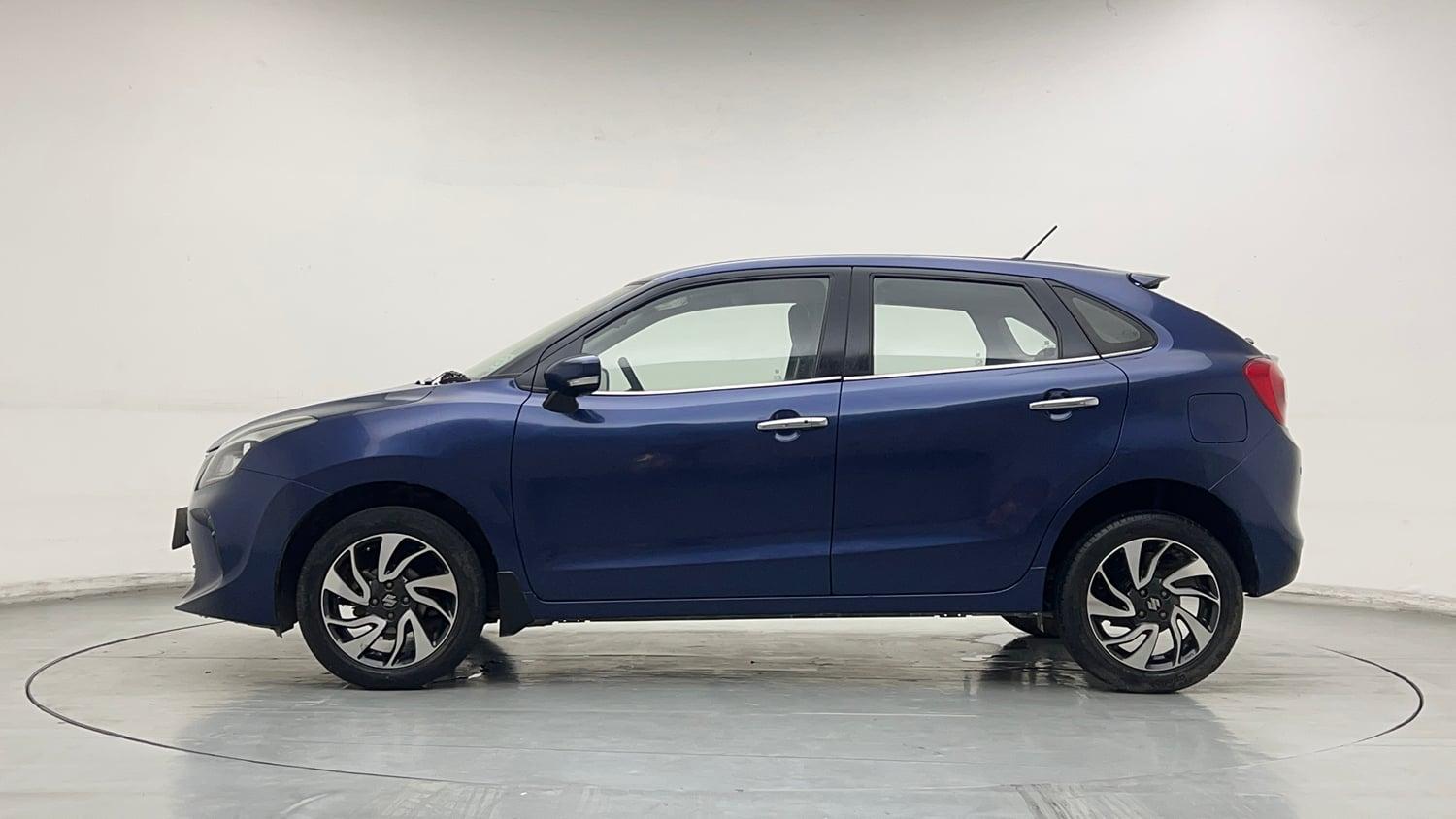 Used 2021 Maruti Suzuki Baleno Zeta Petrol Manual exterior LEFT SIDE VIEW