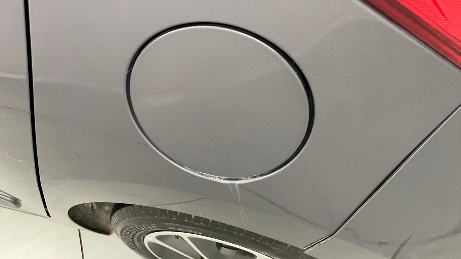 Used 2019 Hyundai Grand i10 Sportz AT 1.2 Kappa VTVT Petrol Automatic dents MINOR SCRATCH