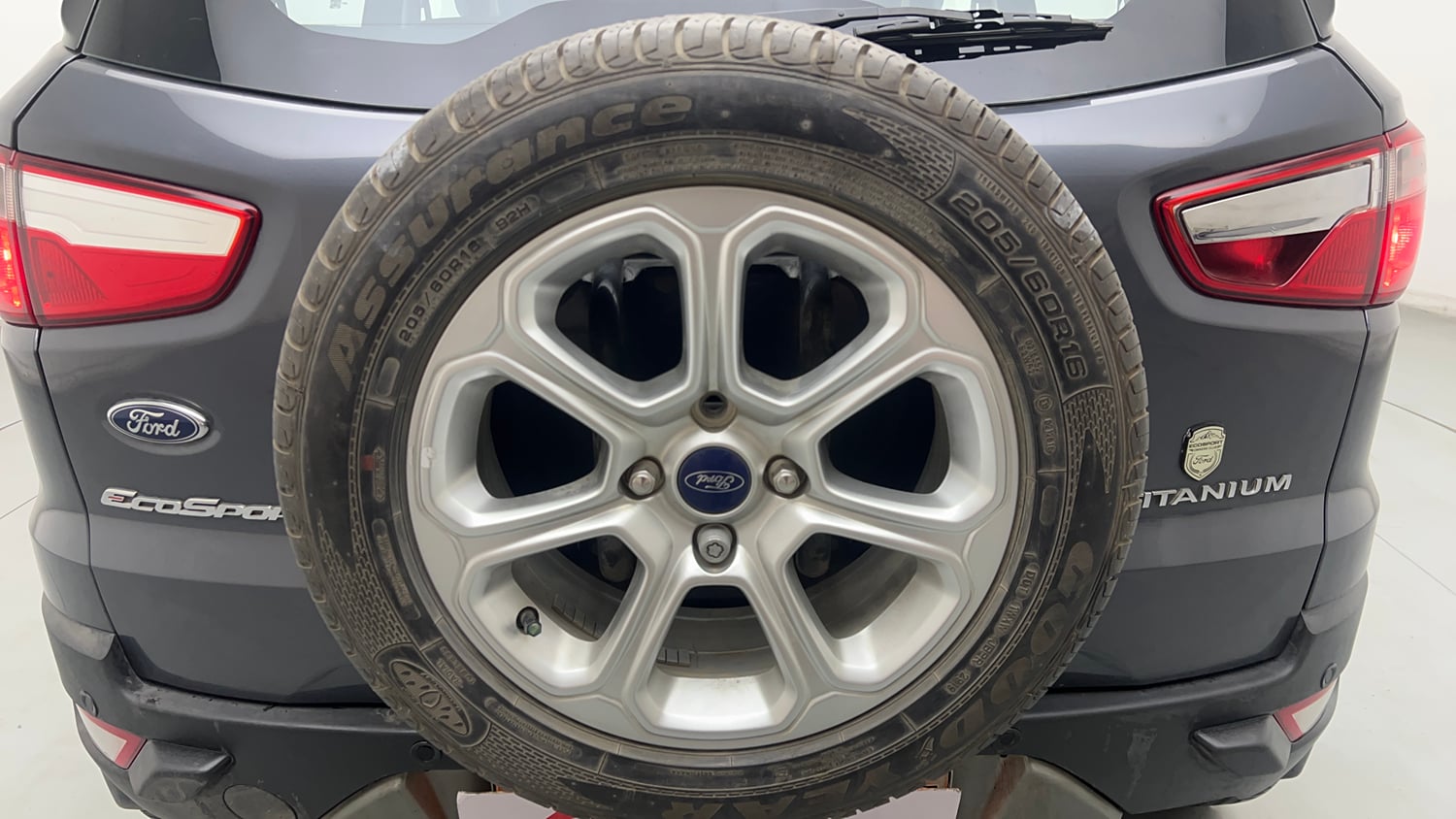Used 2019 Ford EcoSport Titanium + 1.5L Ti-VCT AT Petrol Automatic tyres SPARE TYRE VIEW