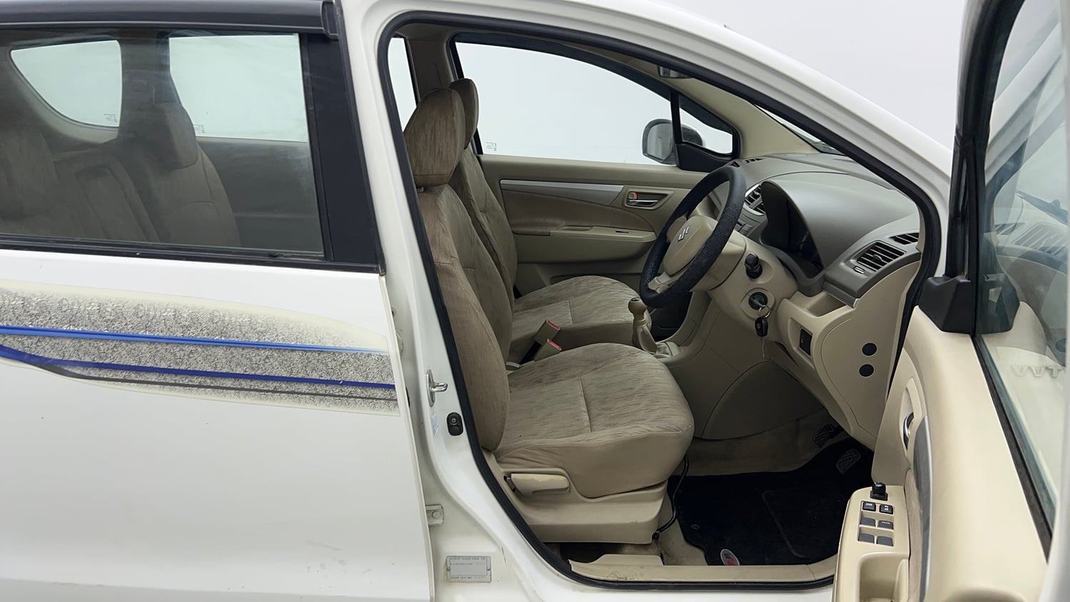 Used 2013 Maruti Suzuki Ertiga Vxi Petrol Manual interior RIGHT SIDE FRONT DOOR CABIN VIEW