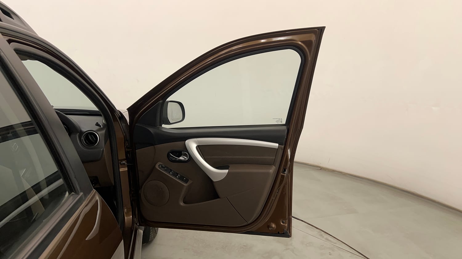 Used 2016 Renault Duster 85 PS RXZ 4X2 MT Diesel Manual interior RIGHT FRONT DOOR OPEN VIEW