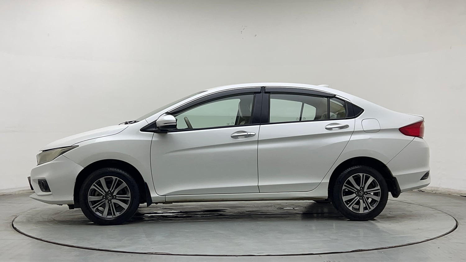 Used 2022 Honda City 4th Generation V Petrol Petrol Manual exterior LEFT SIDE VIEW