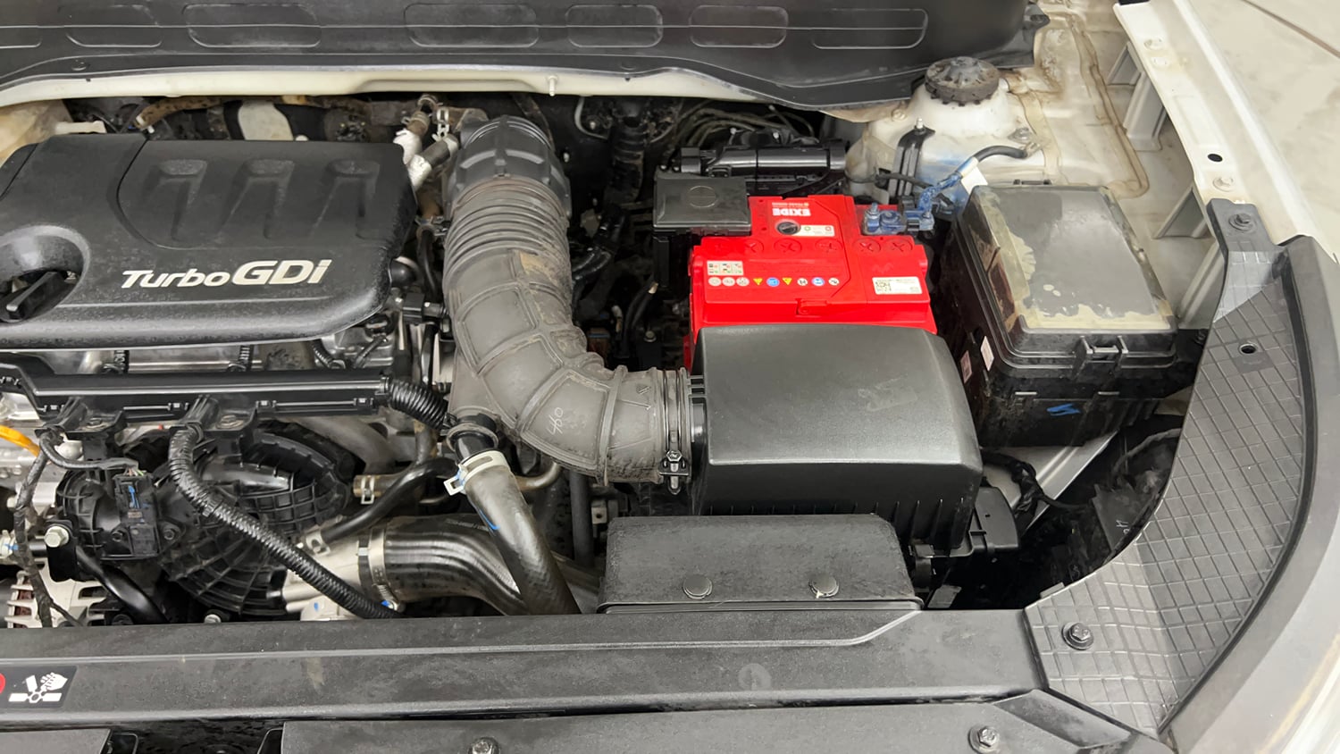 Used 2021 Hyundai Venue SX Plus 1.0 Turbo DCT Petrol Automatic engine ENGINE LEFT SIDE VIEW