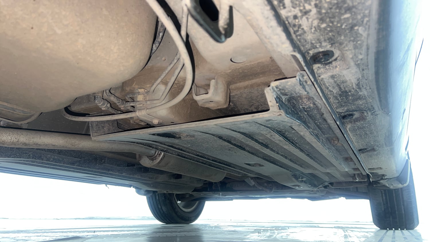 Used 2023 Maruti Suzuki Brezza ZXi Plus AT Petrol Automatic extra REAR RIGHT UNDERBODY VIEW