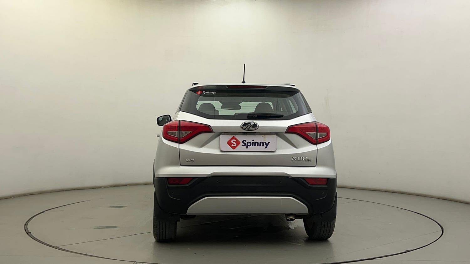 Used 2019 Mahindra XUV 300 1.2 W8 (O) Petrol Manual exterior BACK VIEW