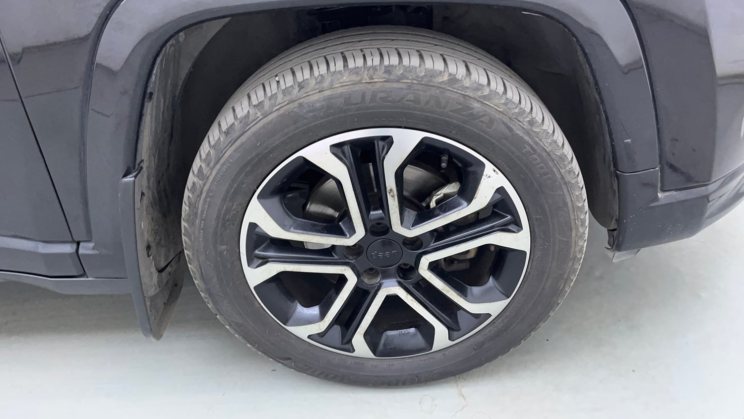 Used 2021 Jeep Compass Model S (O) 2.0 Diesel Diesel Manual tyres RIGHT FRONT TYRE RIM VIEW