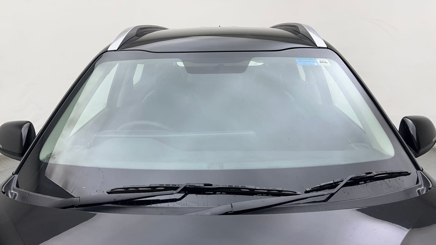 Used 2024 Kia Sonet HTK Plus 1.2 Petrol MT Petrol Manual exterior FRONT WINDSHIELD VIEW