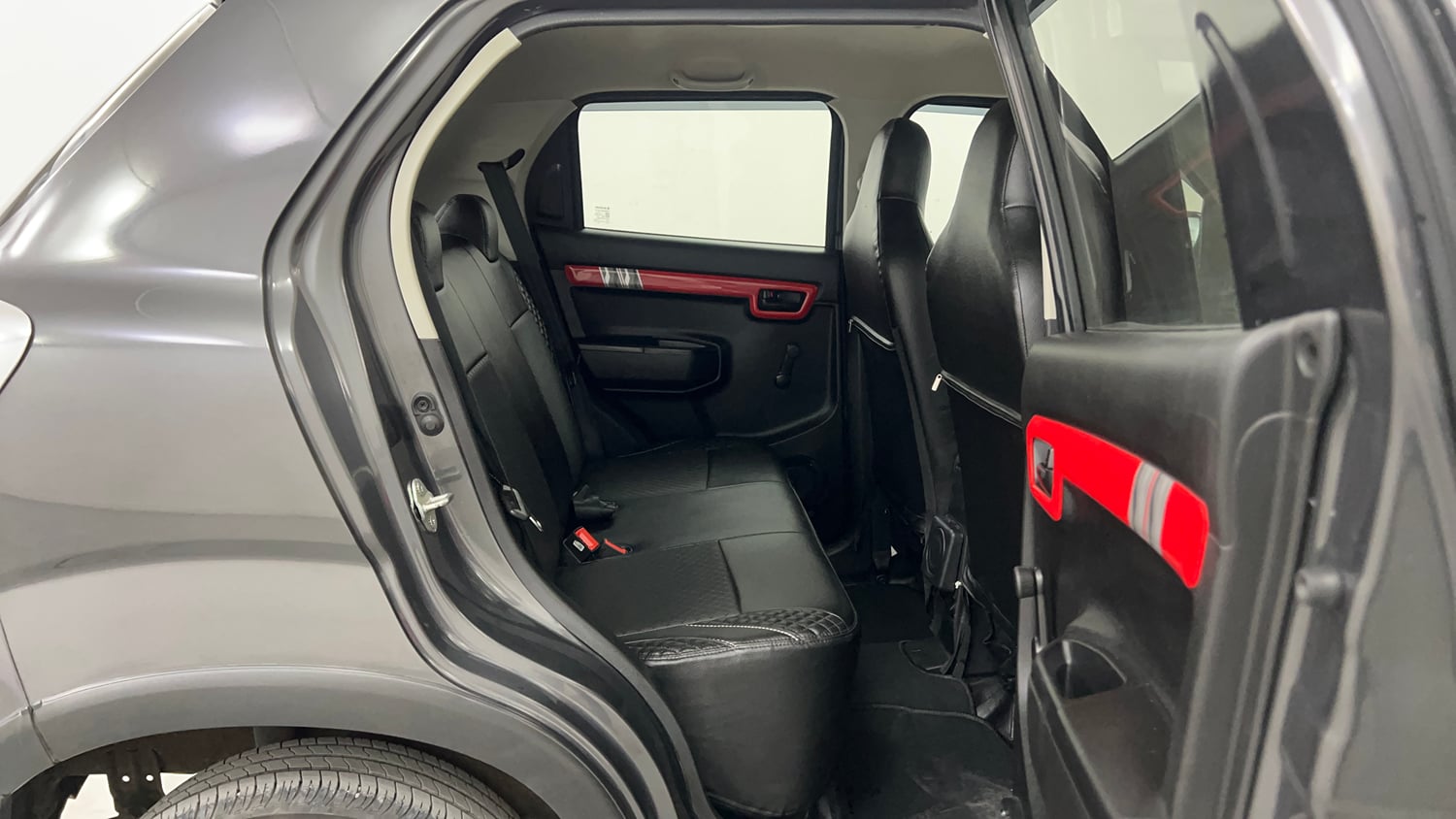 Used 2024 Maruti Suzuki S-Presso Vxi Plus Petrol Manual interior RIGHT SIDE REAR DOOR CABIN VIEW