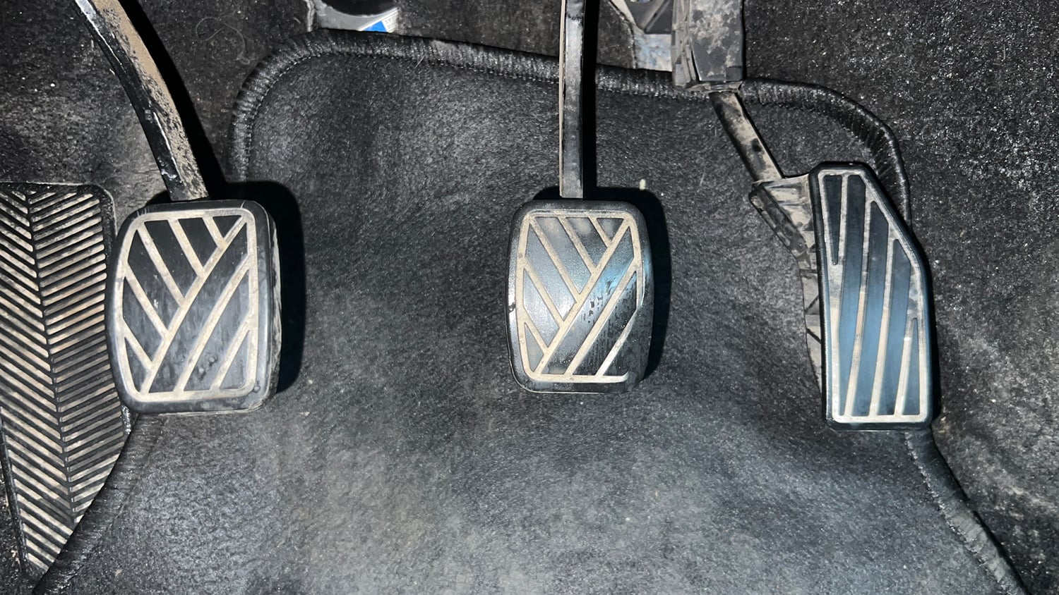 Used 2021 Maruti Suzuki Baleno Zeta Petrol Manual interior PEDALS VIEW
