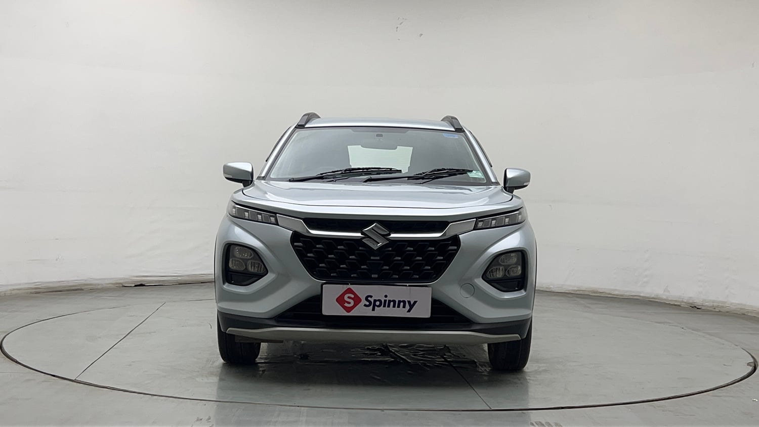 Used 2023 Maruti Suzuki Fronx Delta Plus 1.2L MT Petrol Manual exterior FRONT VIEW