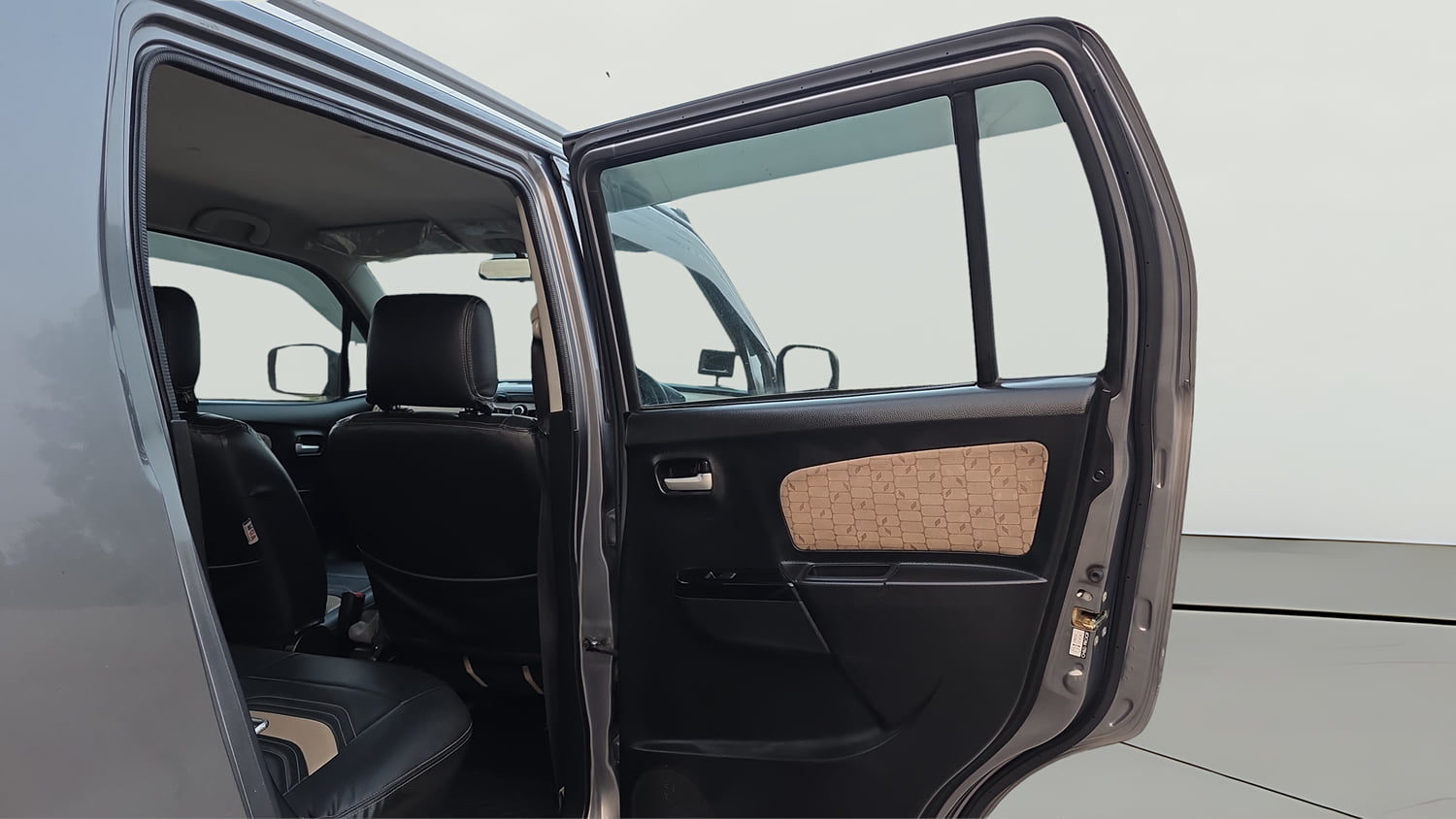 Used 2017 Maruti Suzuki Wagon R 1.0 VXI AMT Petrol Automatic interior RIGHT REAR DOOR OPEN VIEW