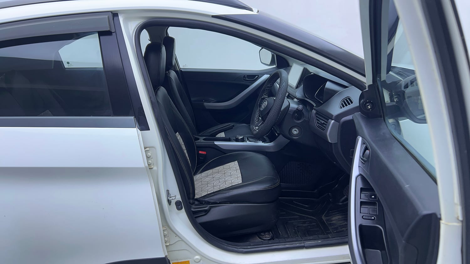 Used 2021 Tata Nexon XMA (S) Petrol Automatic interior RIGHT SIDE FRONT DOOR CABIN VIEW