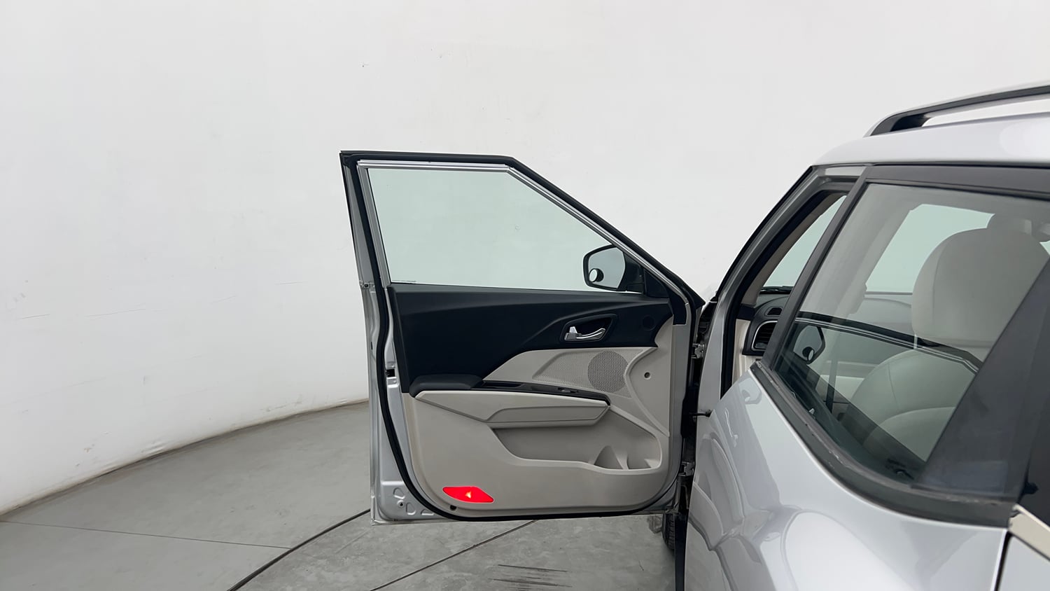 Used 2019 Mahindra XUV 300 1.2 W8 (O) Petrol Manual interior LEFT FRONT DOOR OPEN VIEW
