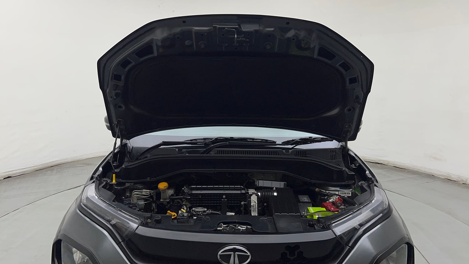 Used 2023 Tata Punch Pure iCNG Cng Manual engine ENGINE & BONNET OPEN FRONT VIEW