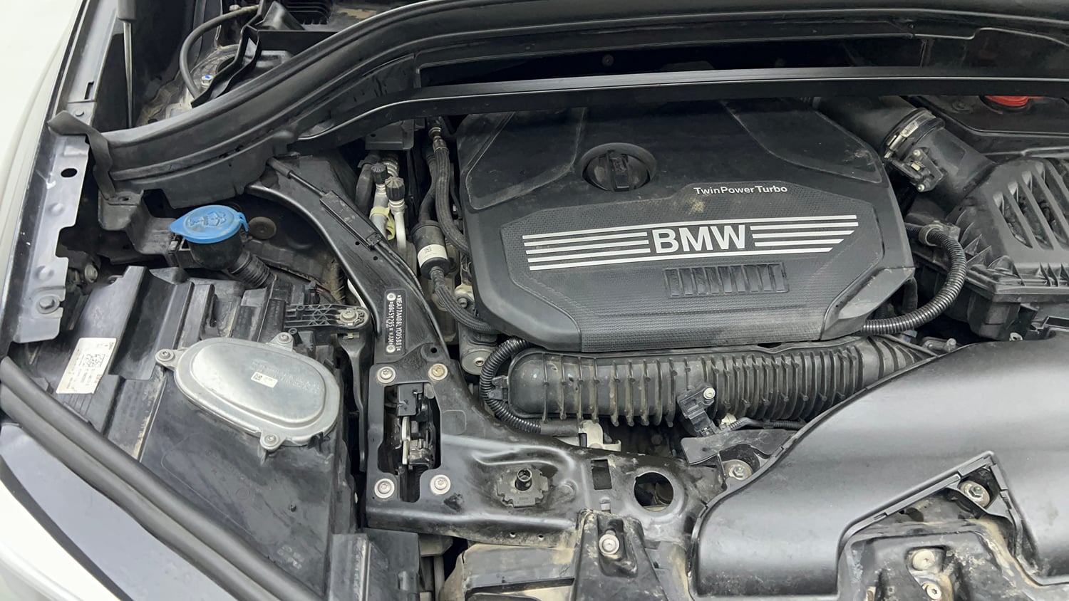 Used 2021 BMW X1 sDrive20i xLine Petrol Automatic engine ENGINE RIGHT SIDE VIEW