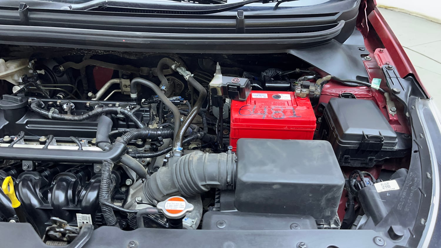 Used 2019 Hyundai Elite i20 Asta 1.2 (O) CVT Petrol Automatic engine ENGINE LEFT SIDE VIEW